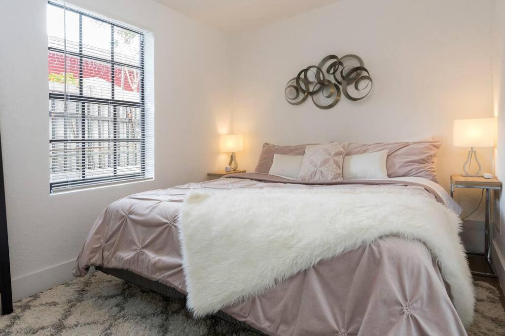 Lovely Apartment Near Brickell 1 ไมอามี ภายนอก รูปภาพ