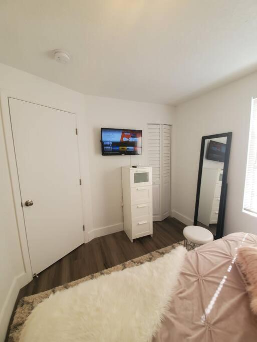 Lovely Apartment Near Brickell 1 ไมอามี ภายนอก รูปภาพ