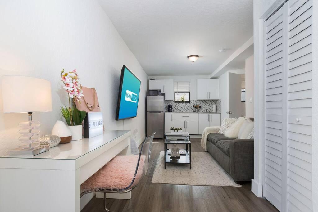 Lovely Apartment Near Brickell 1 ไมอามี ภายนอก รูปภาพ